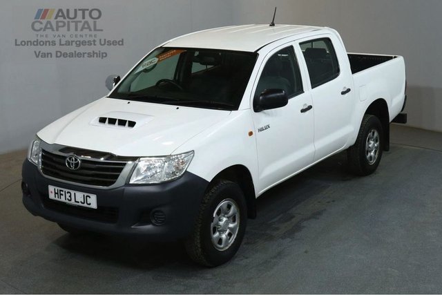 2013 13 TOYOTA HI-LUX 2.5 HL2 4X4 D-4D DCB 142 BHP AIR CON LIGHT UTILITY PICK UP