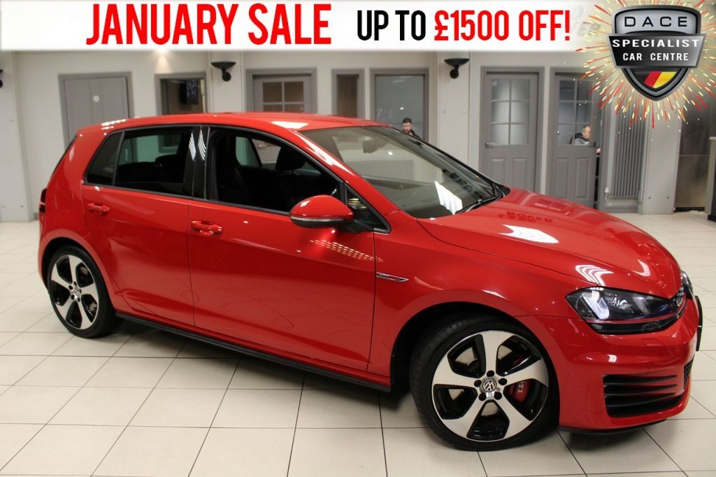 View our VOLKSWAGEN GOLF