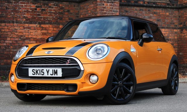 2015 15 MINI Hatch Cooper 2.0 COOPER SD 3d 168 BHP [MEDIA XL]
