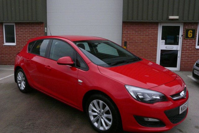 2012 62 Vauxhall Astra 1.4 ACTIVE 5d 98 BHP