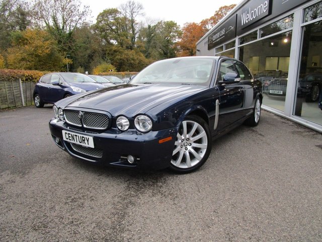2009 09 Jaguar Xj 2.7 TDVI V6 EXECUTIVE 4d AUTO 204 BHP
