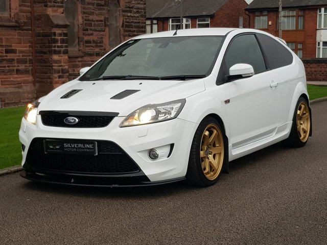 2010 60 Ford Focus 2.5 ST-3 3d 223 BHP