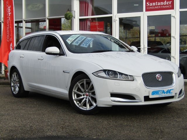 2013 63 Jaguar Xf 3.0 D V6 LUXURY SPORTBRAKE 5d AUTO 240 BHP