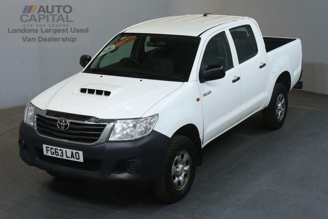 2013 63 TOYOTA HI-LUX 2.5 HL2 4X4 D-4D DCB 142 BHP AIR CON LIGHT UTILITY PICK UP