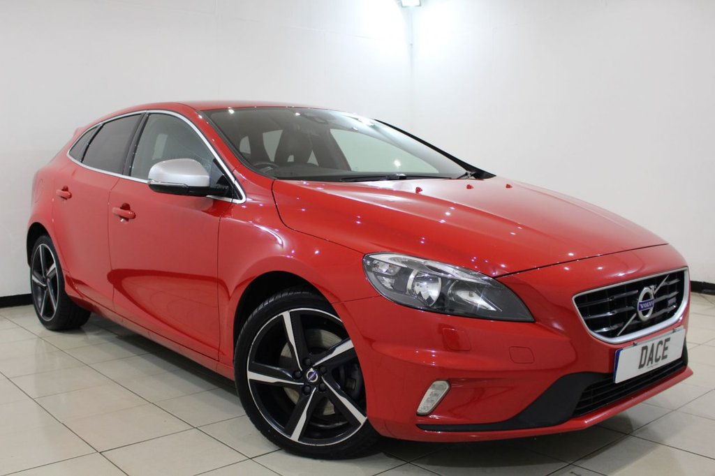 View our VOLVO V40