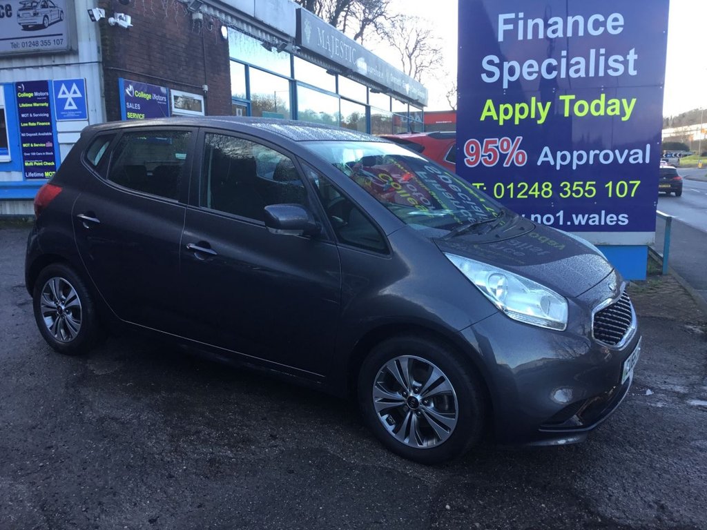 View our KIA VENGA