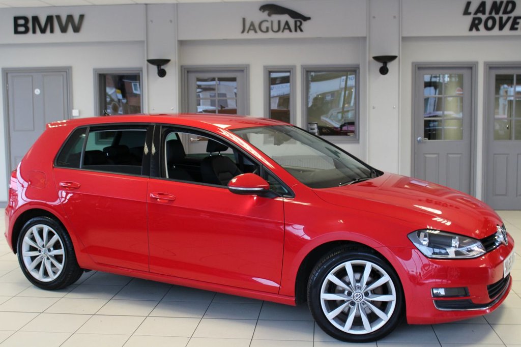 View our VOLKSWAGEN GOLF