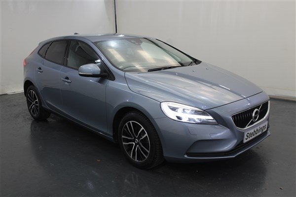 2016 66 VOLVO V40 2.0 D2 MOMENTUM HATCHBACK