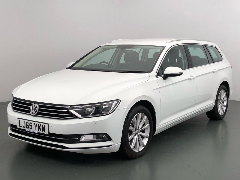 View our VOLKSWAGEN PASSAT