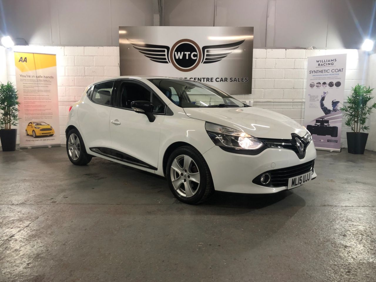 USED 2015 15 RENAULT CLIO 0.9 DYNAMIQUE MEDIANAV ENERGY TCE S/S 5d 90 BHP ...
