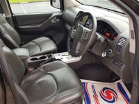 USED 2013 13 NISSAN NAVARA 2.5 DCI TEKNA 4X4 SHR DCB 1d AUTO 188 BHP FULL HISTORY + P SENSORS + SAT NAV