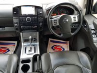 USED 2013 13 NISSAN NAVARA 2.5 DCI TEKNA 4X4 SHR DCB 1d AUTO 188 BHP FULL HISTORY + P SENSORS + SAT NAV