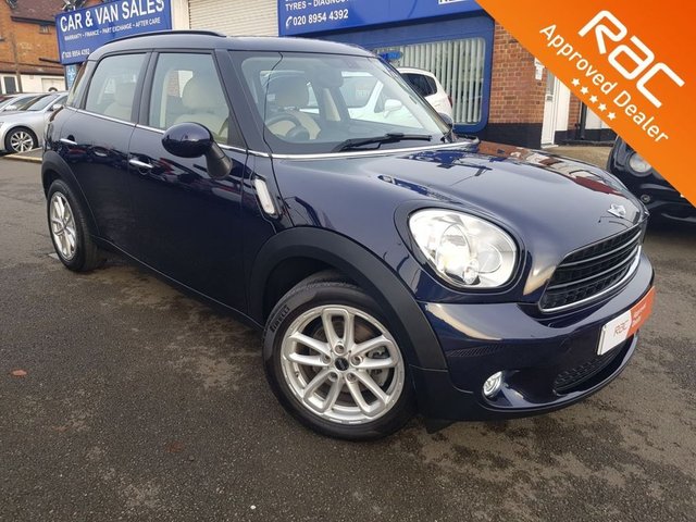 2014 64 MINI Countryman 1.6 COOPER 5d 122 BHP