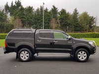 USED 2011 60 TOYOTA HI-LUX 3.0 INVINCIBLE 4X4 D-4D DCB 1d 169 BHP CANOPY + BULL BARS ** NO VAT