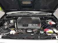USED 2011 60 TOYOTA HI-LUX 3.0 INVINCIBLE 4X4 D-4D DCB 1d 169 BHP CANOPY + BULL BARS ** NO VAT