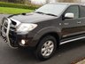 USED 2011 60 TOYOTA HI-LUX 3.0 INVINCIBLE 4X4 D-4D DCB 1d 169 BHP CANOPY + BULL BARS ** NO VAT