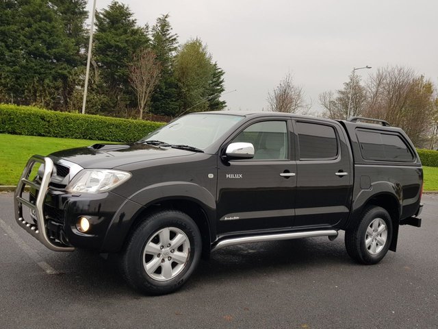 2011 60 Toyota HI-Lux 3.0 INVINCIBLE 4X4 D-4D DCB 1d 169 BHP
