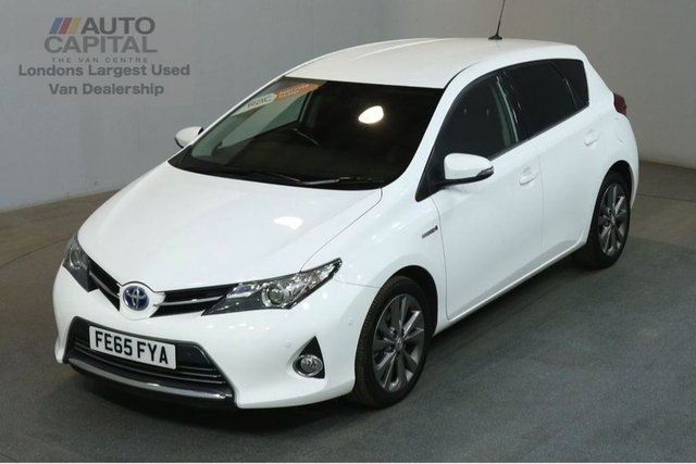 2015 65 TOYOTA AURIS 1.8 EXCEL VVT-I 5d AUTO 100 BHP HYBRID AIR CON SAT NAV