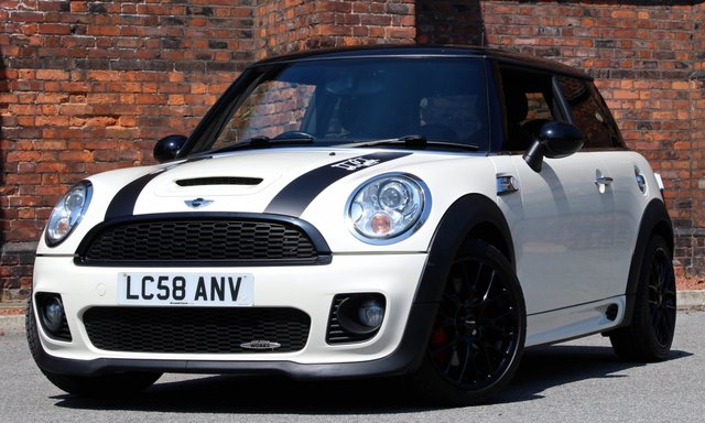 2008 58 MINI Hatch John Cooper Works 1.6 JOHN COOPER WORKS 3d 208 BHP