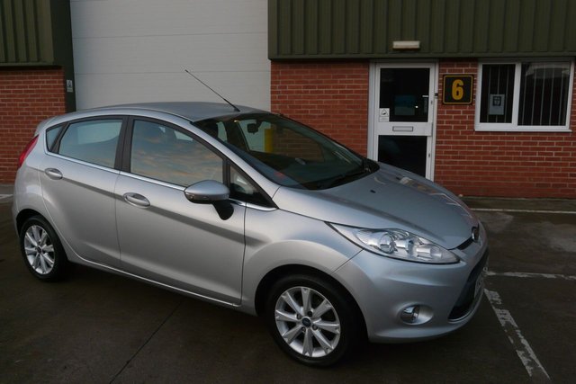 2009 09 Ford Fiesta 1.4 ZETEC 16V 5d 96 BHP