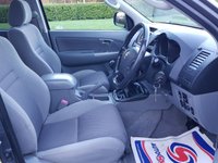 USED 2010 10 TOYOTA HI-LUX 3.0 INVINCIBLE 4X4 D-4D DCB 1d 169 BHP NO VAT ** GENUINE LOW MILES+3 KEYS