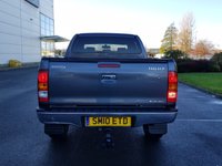 USED 2010 10 TOYOTA HI-LUX 3.0 INVINCIBLE 4X4 D-4D DCB 1d 169 BHP NO VAT ** GENUINE LOW MILES+3 KEYS