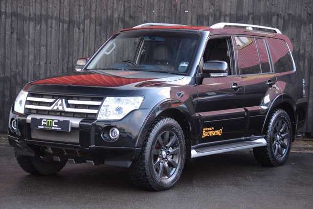 2010 60 Mitsubishi Shogun 3.2 DI-D ELEGANCE 5d AUTO 197 BHP