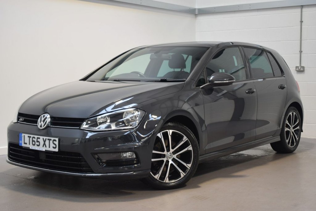 View our VOLKSWAGEN GOLF