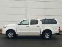 USED 2013 13 TOYOTA HI-LUX 2.5 HL3 4X4 D-4D DCB 1d 142 BHP SAT NAV+CAMERA+TOW BAR ** NO VAT **
