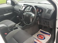 USED 2013 13 TOYOTA HI-LUX 2.5 HL3 4X4 D-4D DCB 1d 142 BHP SAT NAV+CAMERA+TOW BAR ** NO VAT **