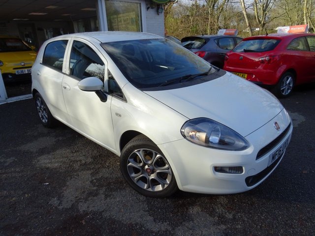 2016 16 Fiat Punto 1.4 EASY+ PLUS 5d 77 BHP