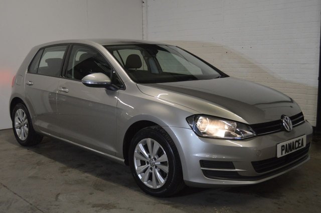 2014 14 Volkswagen Golf 1.6 SE TDI BLUEMOTION TECHNOLOGY 5d 103 BHP