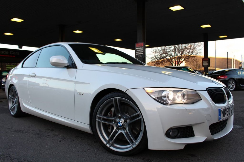 View our BMW 3 SERIES