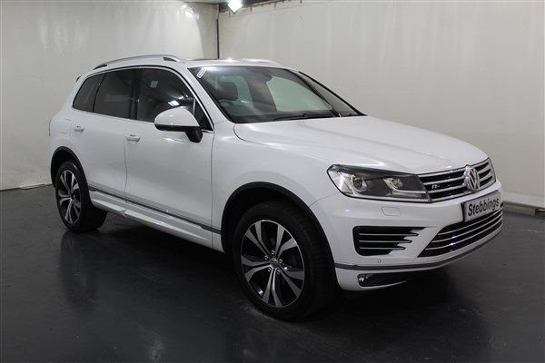 2016 66 VOLKSWAGEN TOUAREG 3.0 V6 R-LINE TDI BLUEMOTION TECHNOLOGY 5d AUTO 259 BHP