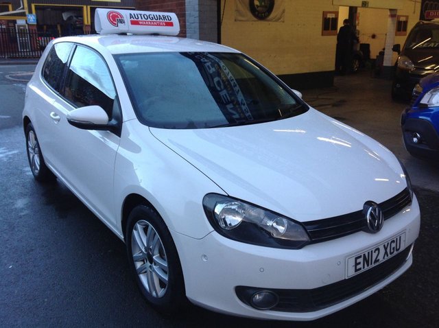 2012 12 Volkswagen Golf 2.0 GT TDI  3d   NAV