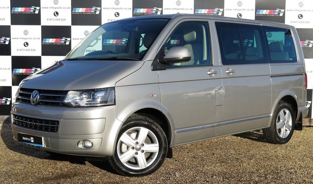 2015 15 Volkswagen Caravelle 2.0 EXECUTIVE TDI BLUEMOTION TECHNOLOGY 5d AUTO 180 BHP