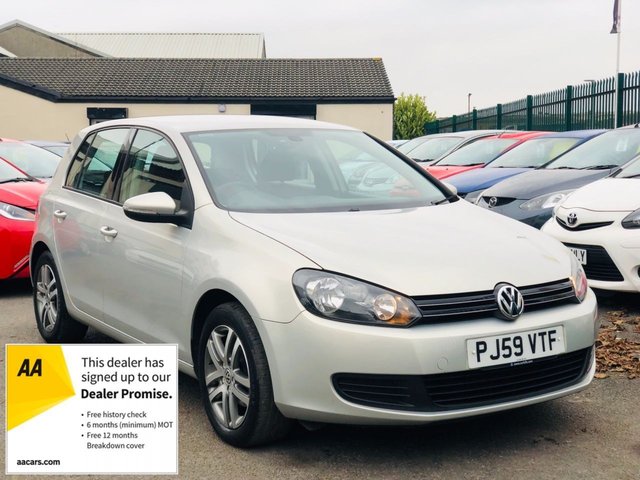 2009 59 Volkswagen Golf 1.6 SE TDI DSG 5dr AUTO