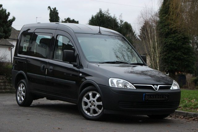 2010 10 Vauxhall Combo Tour 2010 10 VAUXHALL COMBO TOUR 1.4  - WAV - 5D 90 BHP