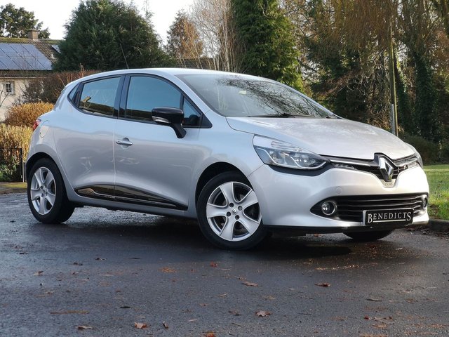 2015 15 Renault Clio 1.1 DYNAMIQUE MEDIANAV 5d 75 BHP