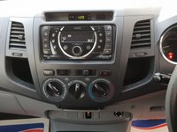 USED 2011 61 TOYOTA HI-LUX 2.5 HL2 4X4 D-4D DCB 1d 142 BHP CANOPY+TOW BAR ** NO VAT ** NO VAT