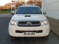 USED 2011 61 TOYOTA HI-LUX 2.5 HL2 4X4 D-4D DCB 1d 142 BHP CANOPY+TOW BAR ** NO VAT ** NO VAT