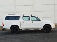 USED 2011 61 TOYOTA HI-LUX 2.5 HL2 4X4 D-4D DCB 1d 142 BHP CANOPY+TOW BAR ** NO VAT ** NO VAT