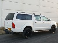 USED 2011 61 TOYOTA HI-LUX 2.5 HL2 4X4 D-4D DCB 1d 142 BHP CANOPY+TOW BAR ** NO VAT ** NO VAT