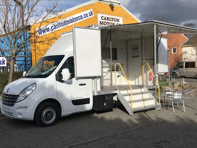2012 12 Renault Master 2.3 ML35 DCI 125 [ MOBILE EXIBITION UNIT ] Low Mileage 