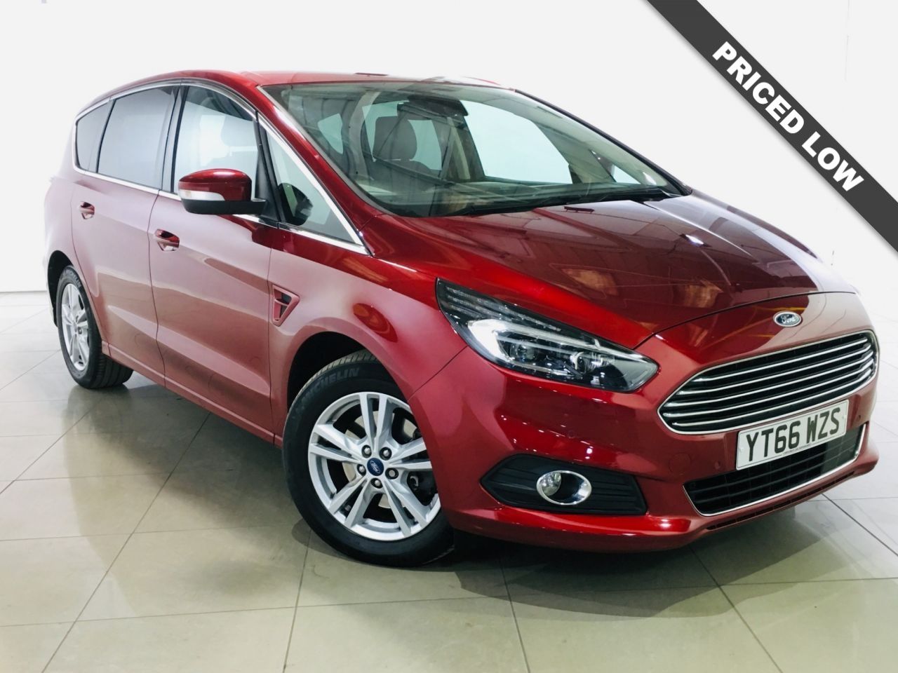 View our FORD S-MAX