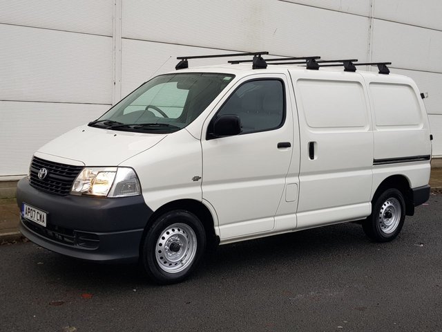 2007 07 Toyota HI-Ace 2.5 280 GS SWB 1d 88 BHP