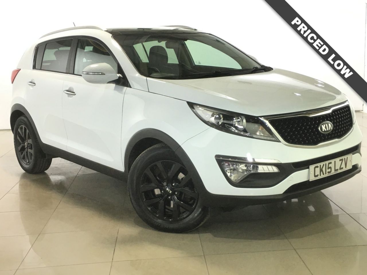 View our KIA SPORTAGE