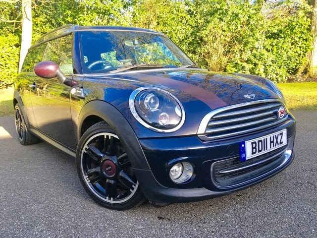 2011 11 MINI Clubman 1.6 COOPER HAMPTON 5d 121 BHP''SATNAV / BLACK FULL LEATHER / 17'' ALLOYS