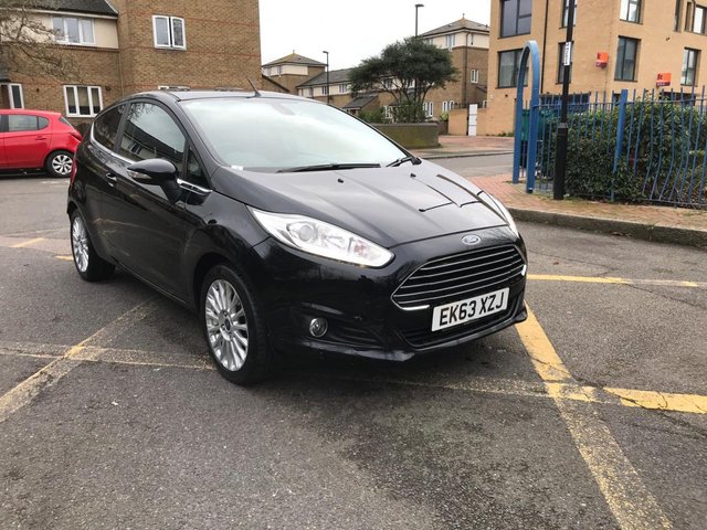 2013 63 FORD FIESTA 1.0 TITANIUM 3d 100 BHP 
