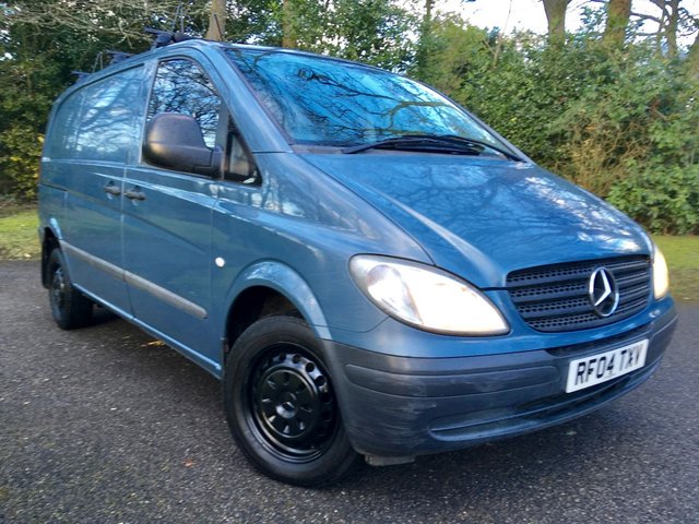 2004 04 Mercedes-Benz Vito 2.1 115 CDI COMPACT SWB 5door 146 BHP''1 LOCAL OWNER''SUNROOF / FULL LEATHER